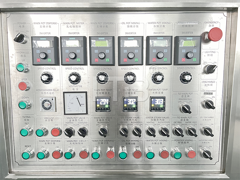Cosmetics industry vacuum mixer in use