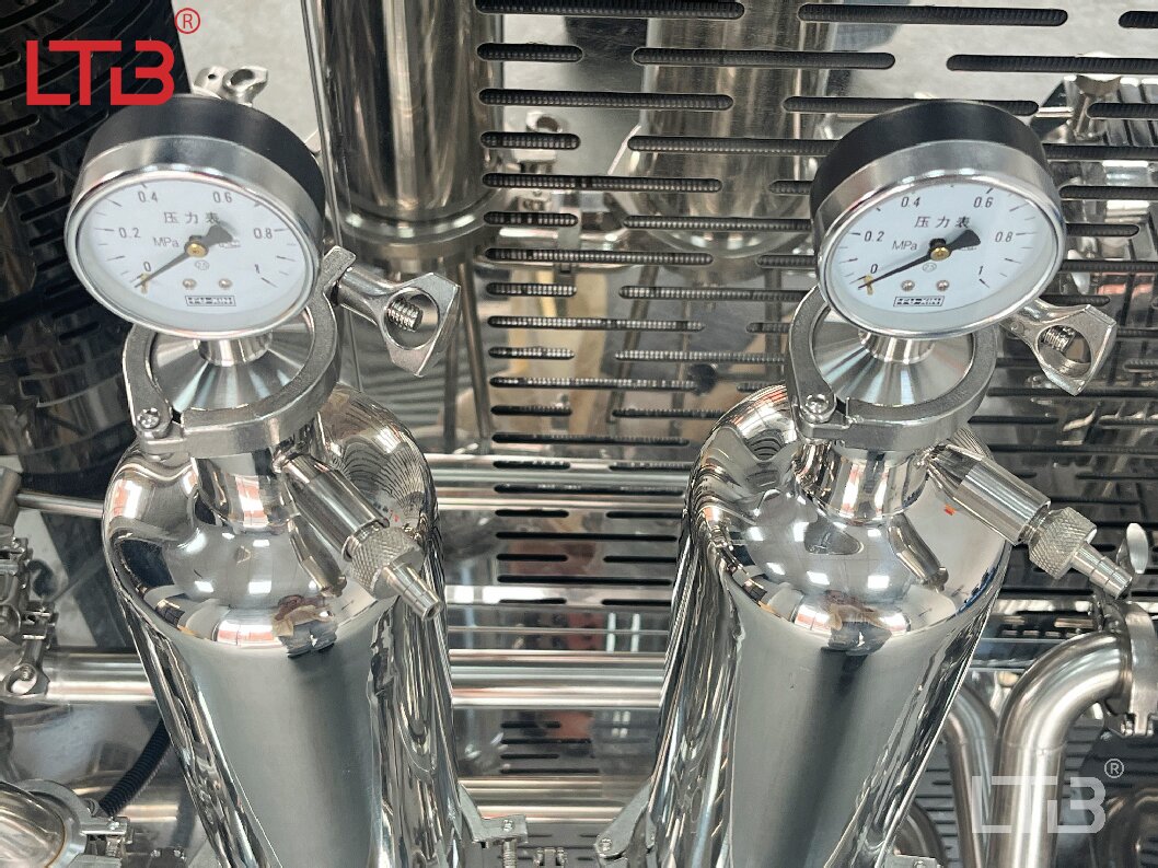  Multiple Function Mixing & Freezing Perfume Manufacturing Filter Fragrance Mixing Machine