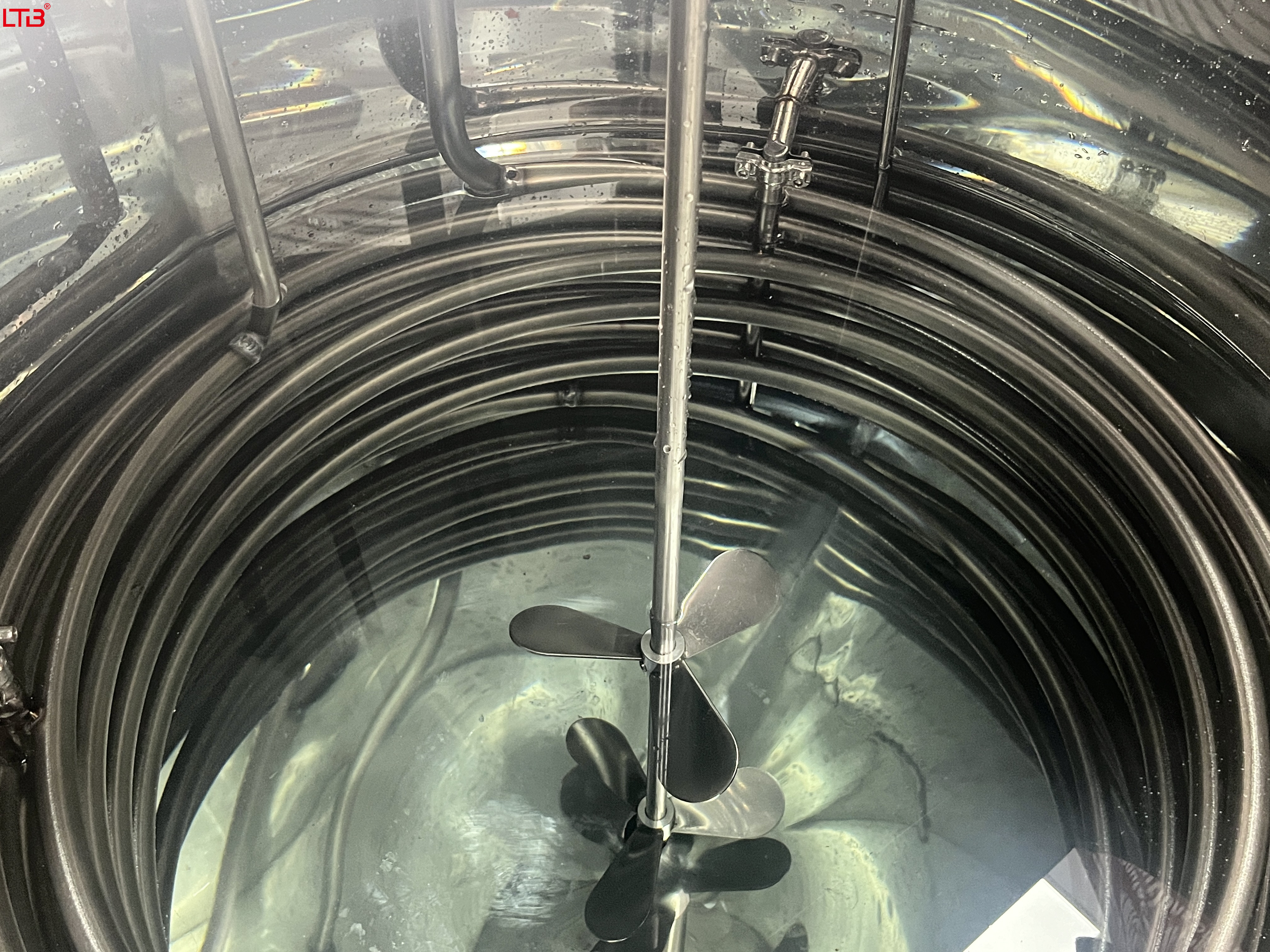 300L Perfume Making Machine Fragrance Mixing Chilling Circulating Filter Mixer